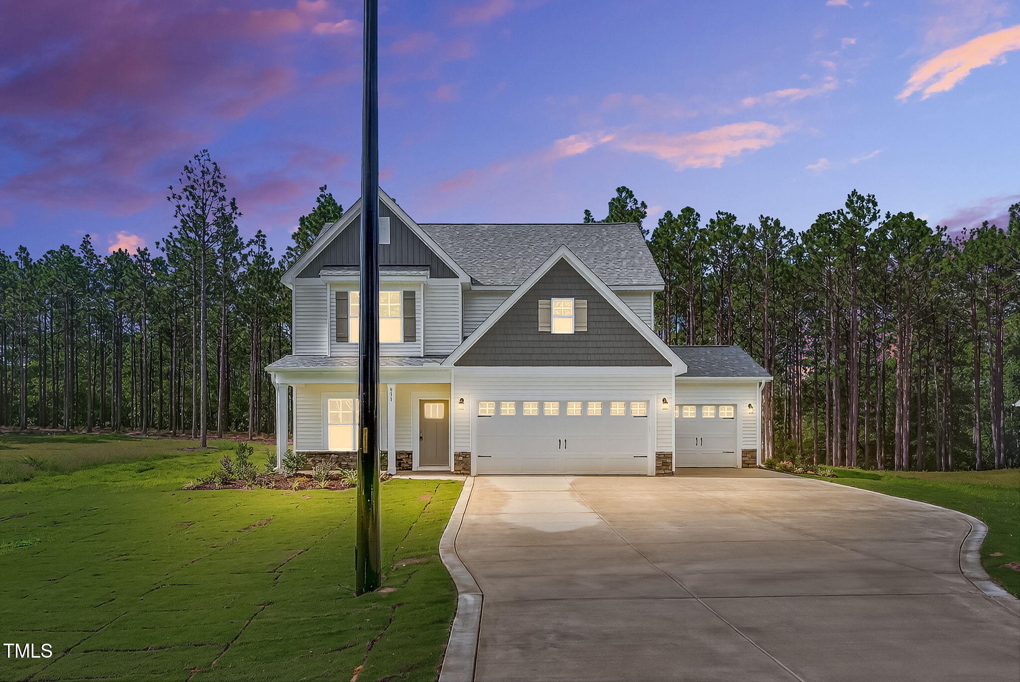 931 Rhum Drive Property Photo 1
