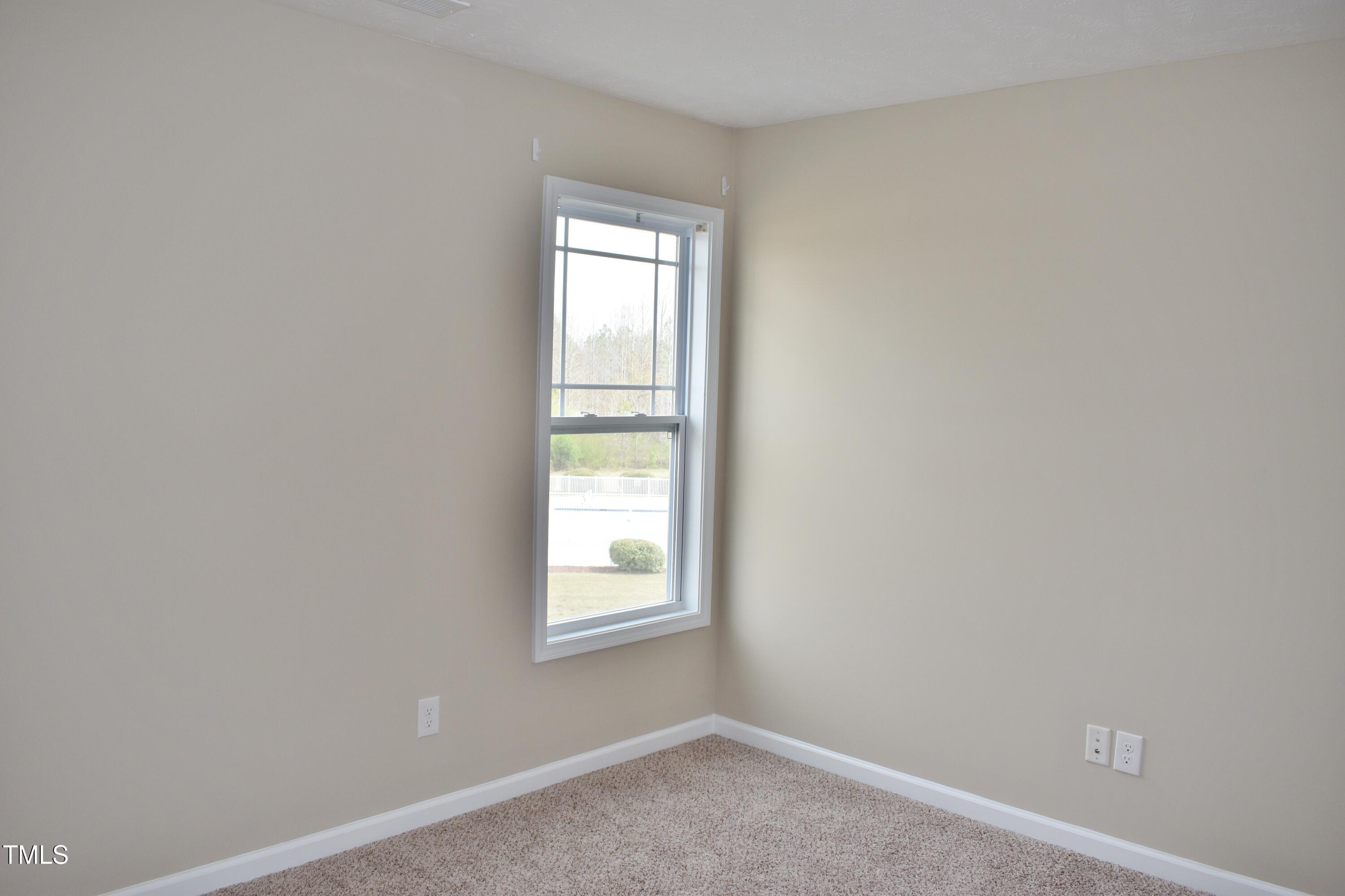 38 Hanson Court Property Photo 18