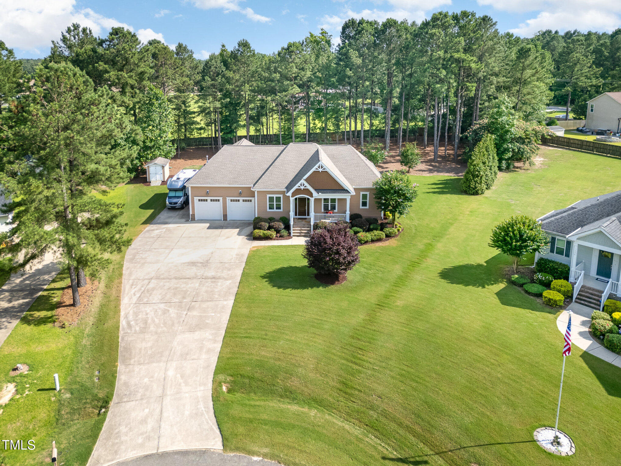 142 Crestline Drive Property Photo