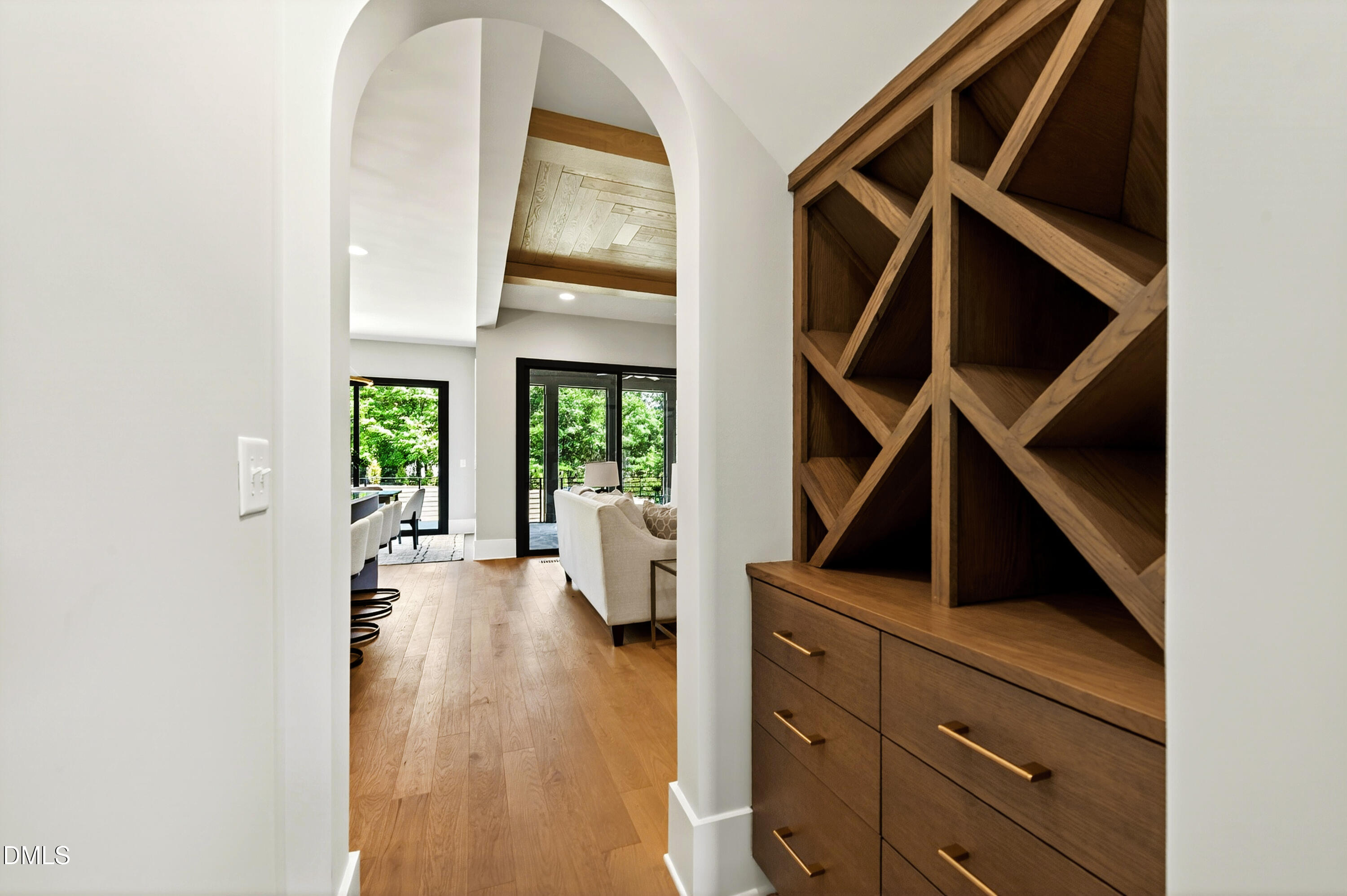 5841 Carriage Gate Drive Property Photo 7