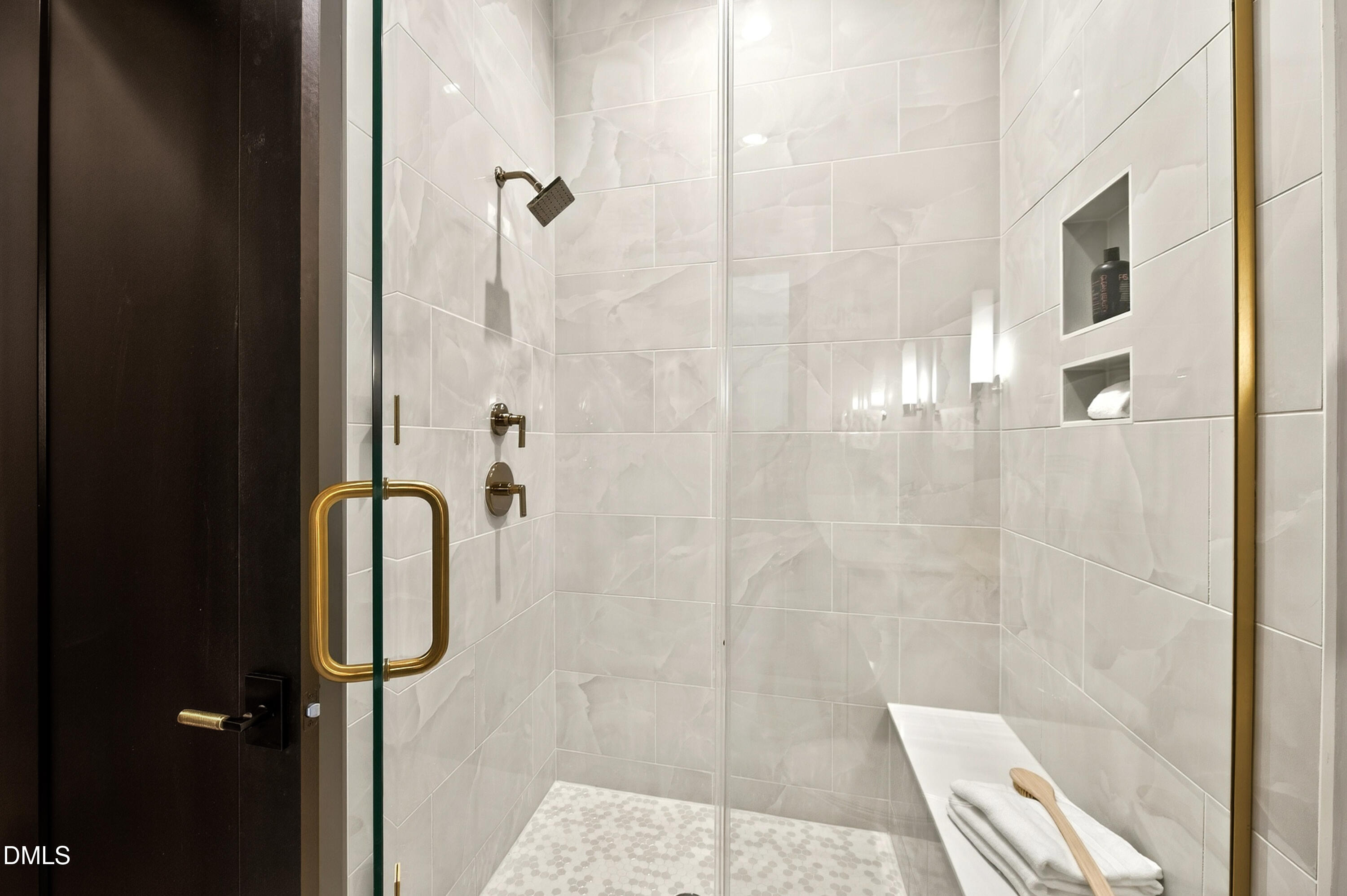 5841 Carriage Gate Drive Property Photo 31