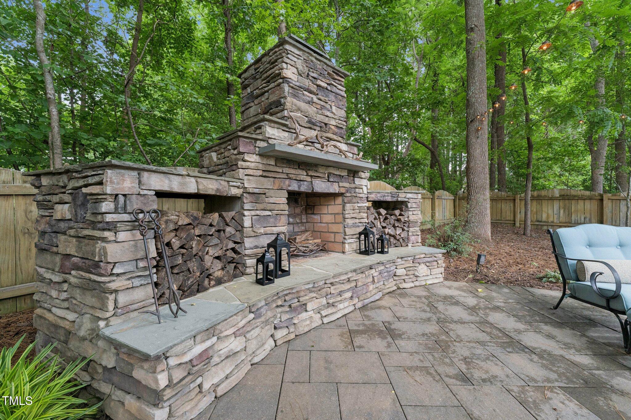 325 Wescott Ridge Drive Property Photo 5