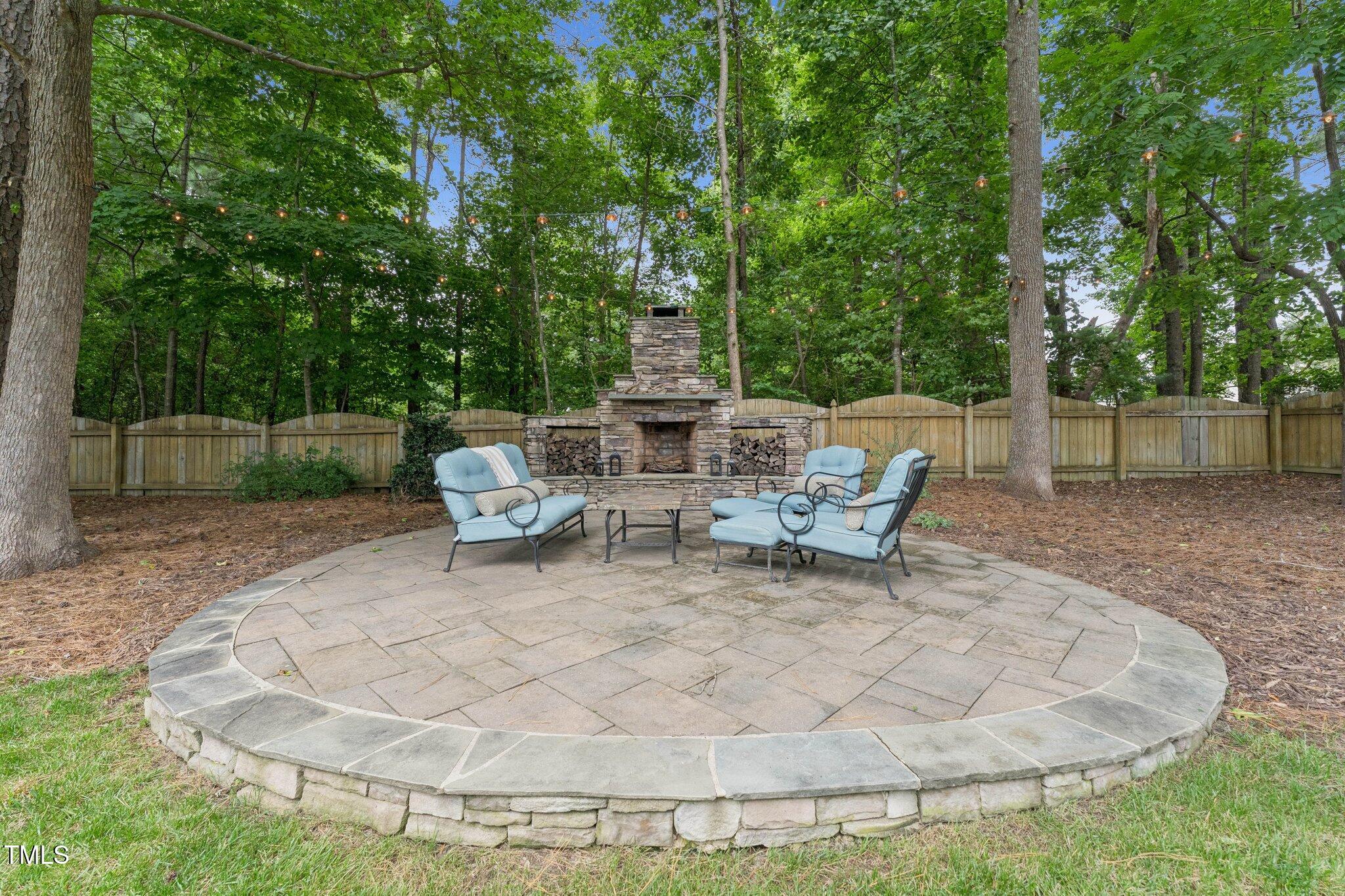 325 Wescott Ridge Drive Property Photo 6