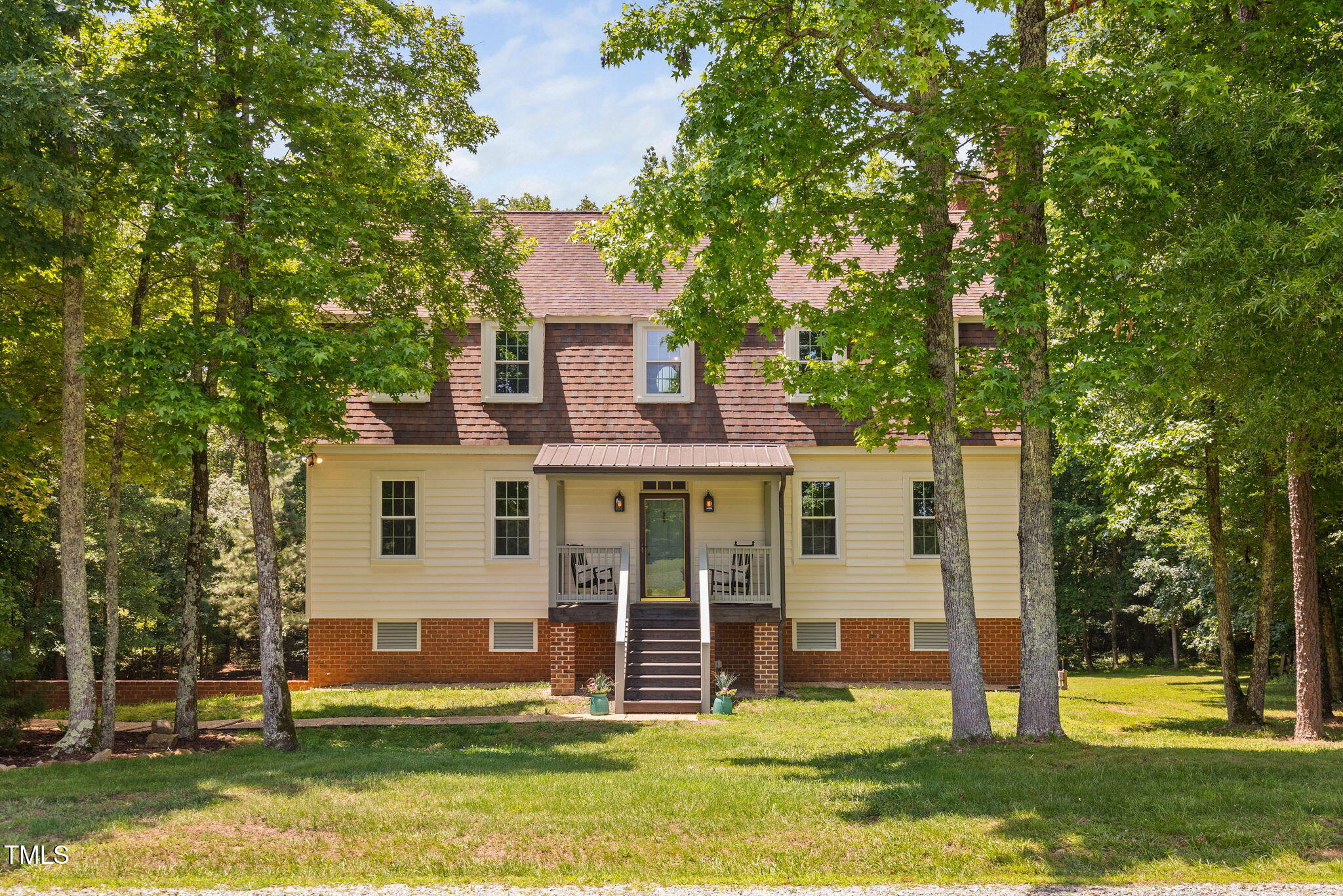 1909 Ira Road Property Photo 1