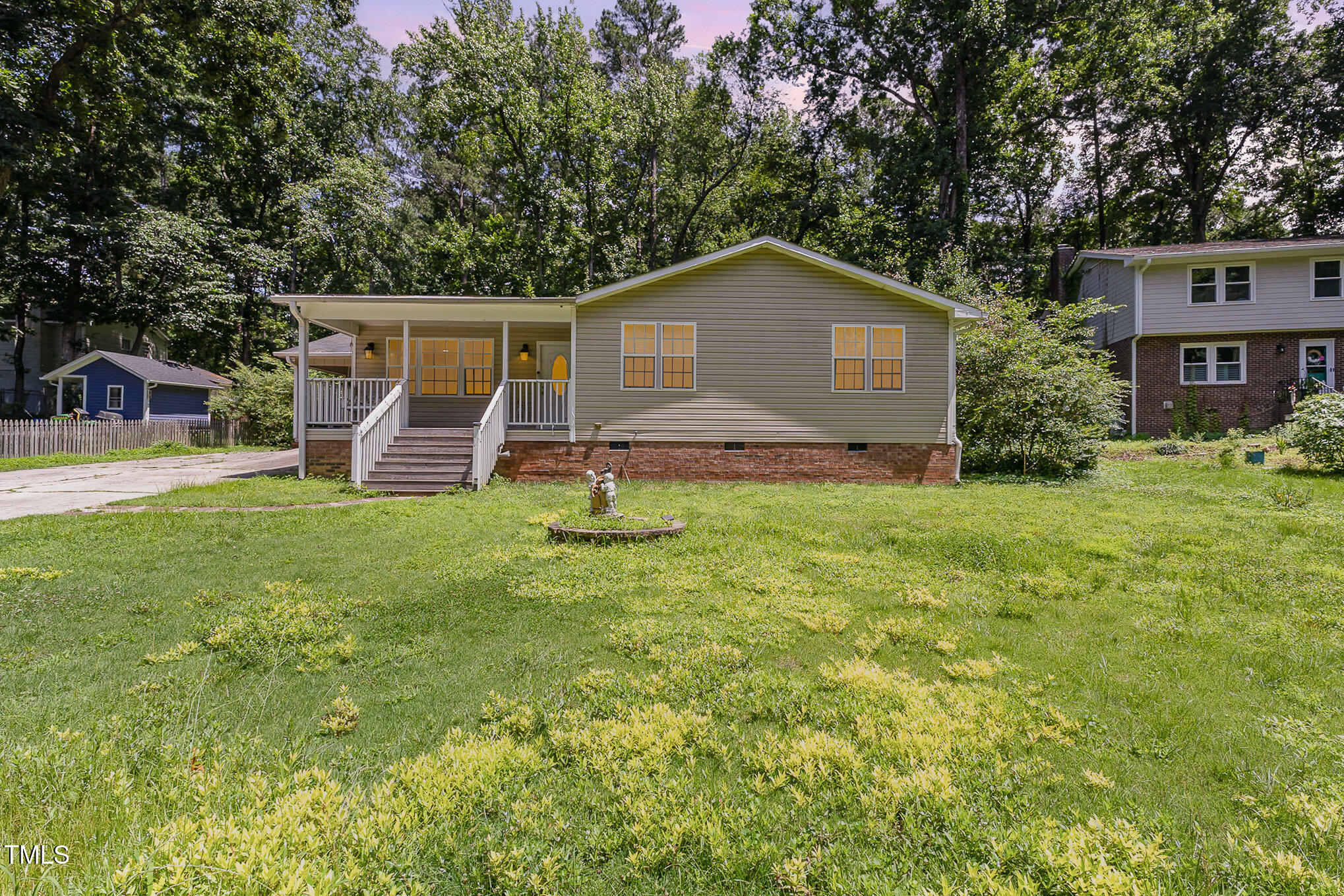 117 Red Bud Court Property Photo 1
