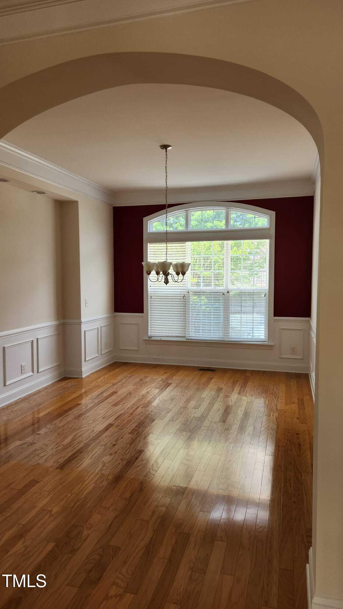 1016 Dotson Way Property Photo 24