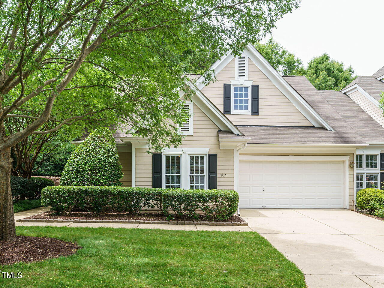 101 Lake Tillery Drive Property Photo 1