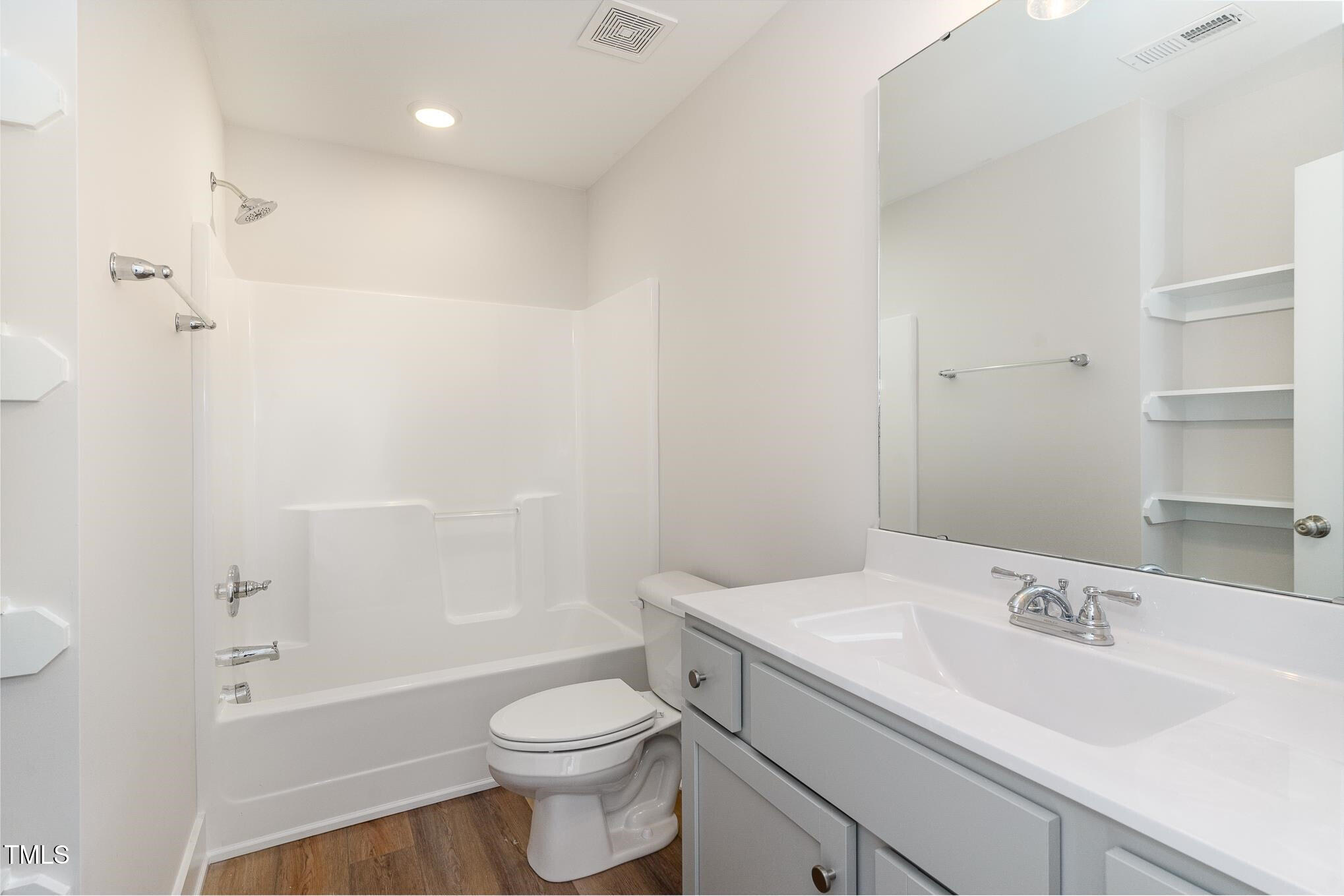 202 E South Street Property Photo 15
