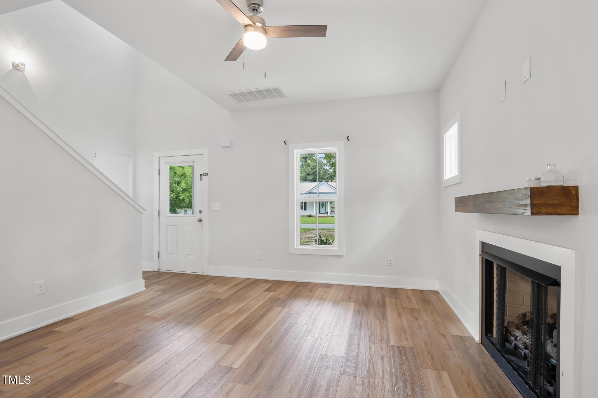 202 E South Street Property Photo 20