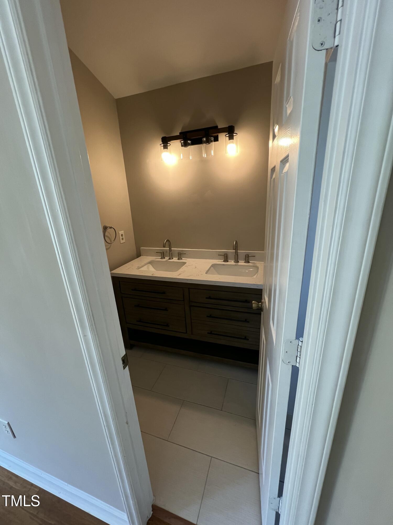 4416 Labrador Drive Property Photo 14