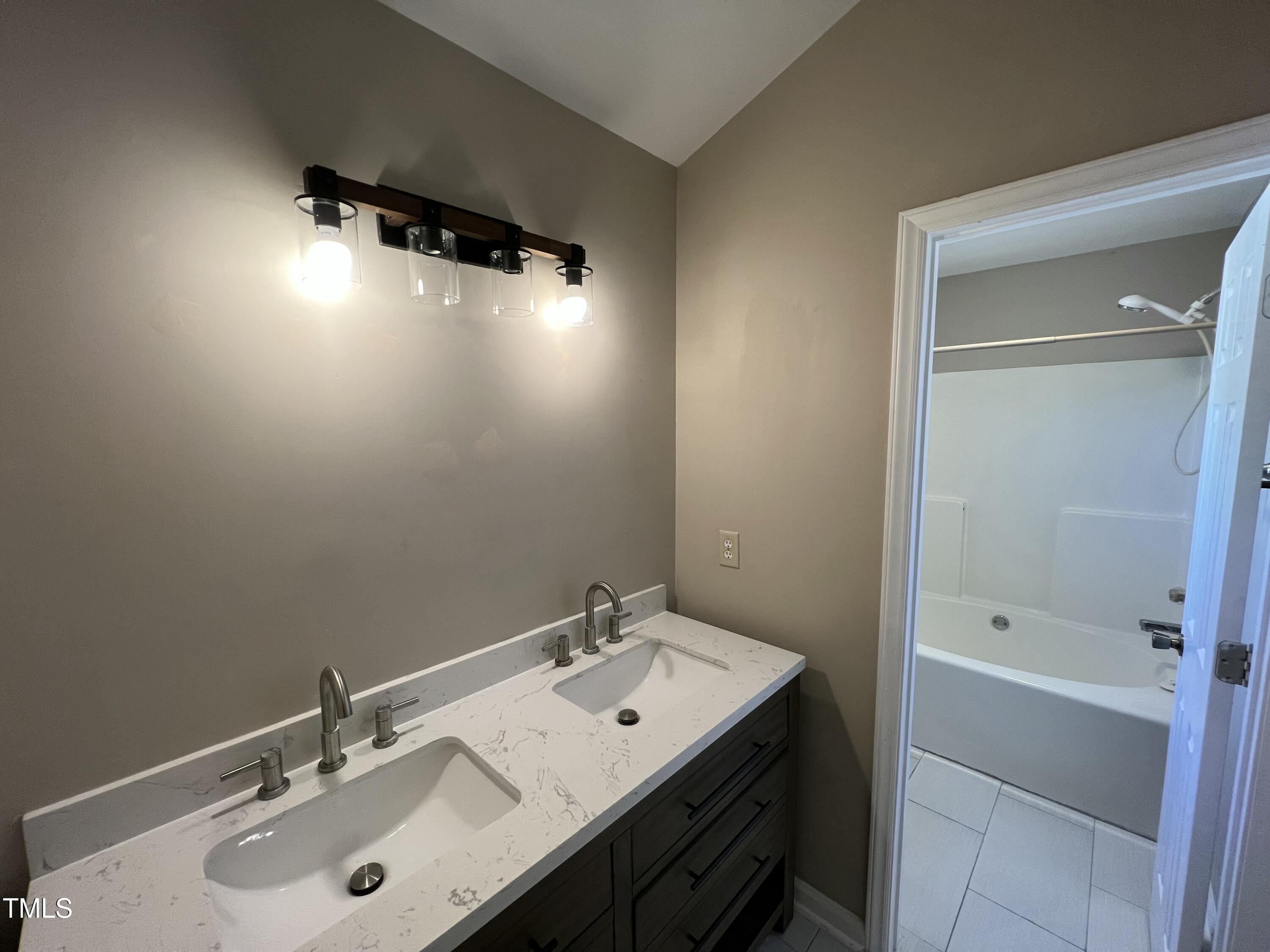 4416 Labrador Drive Property Photo 16