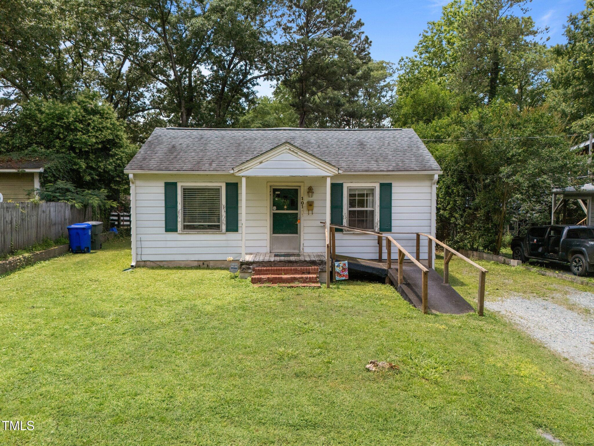 101 Goldston Drive Property Photo 1