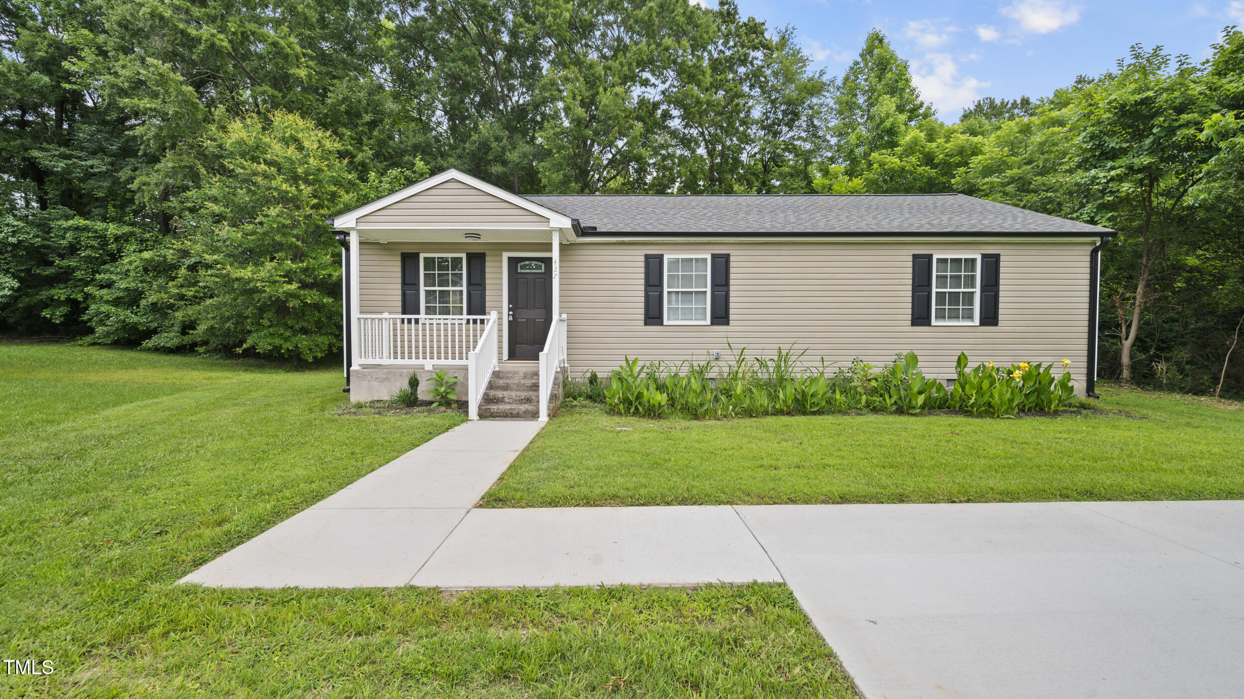 427 Elm Court Property Photo 25