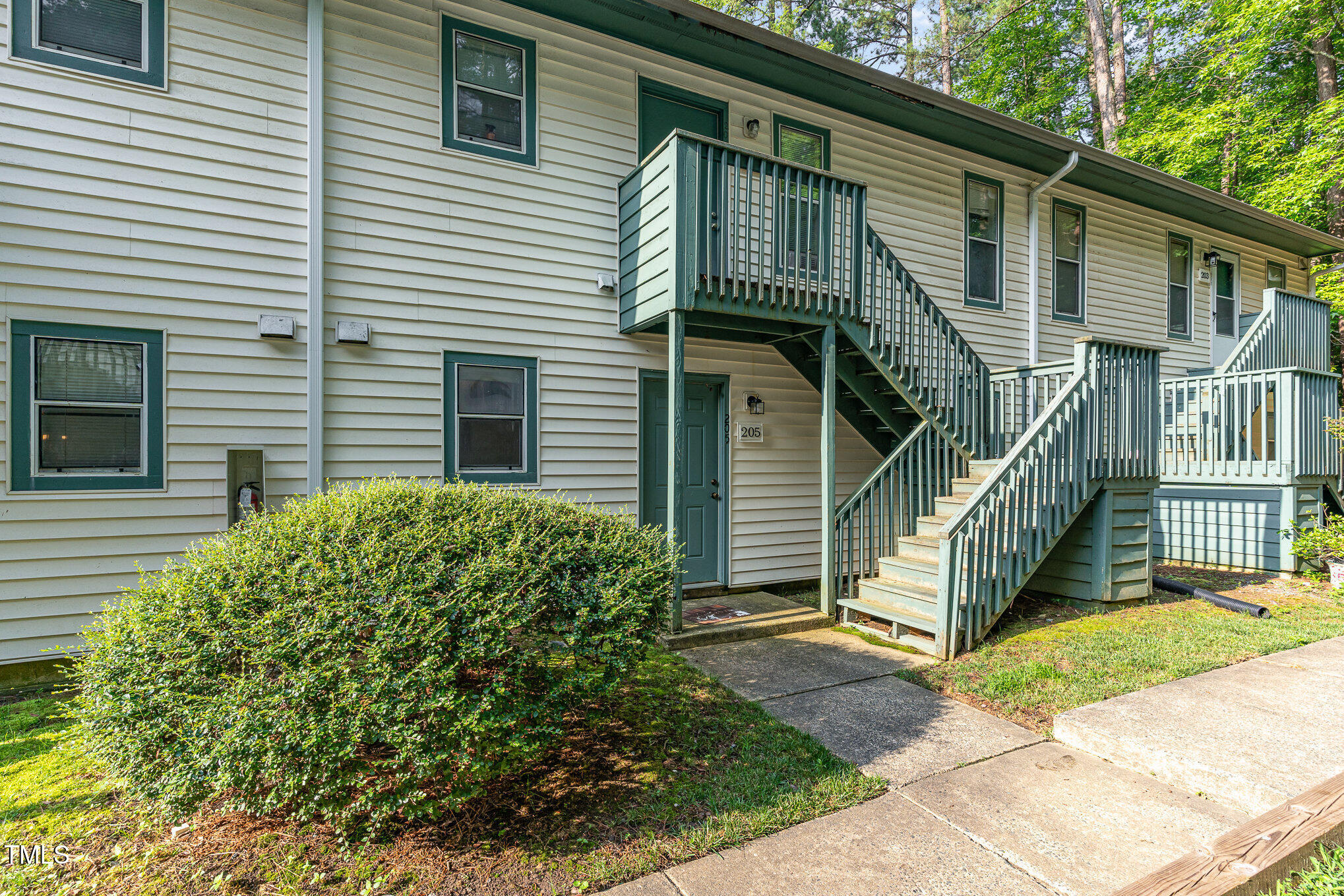 205 Ashley Forest Road Bldg D Property Photo 15