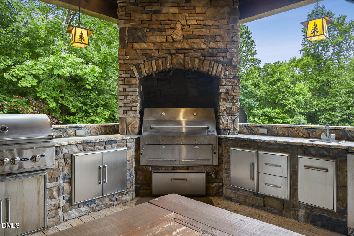 390 Line Creek Farm Road Property Photo 13