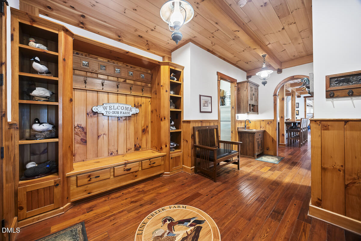 390 Line Creek Farm Road Property Photo 19