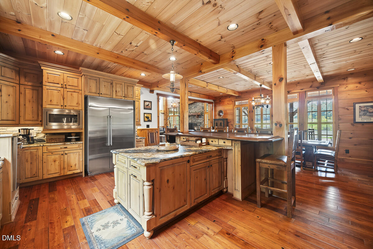 390 Line Creek Farm Road Property Photo 21
