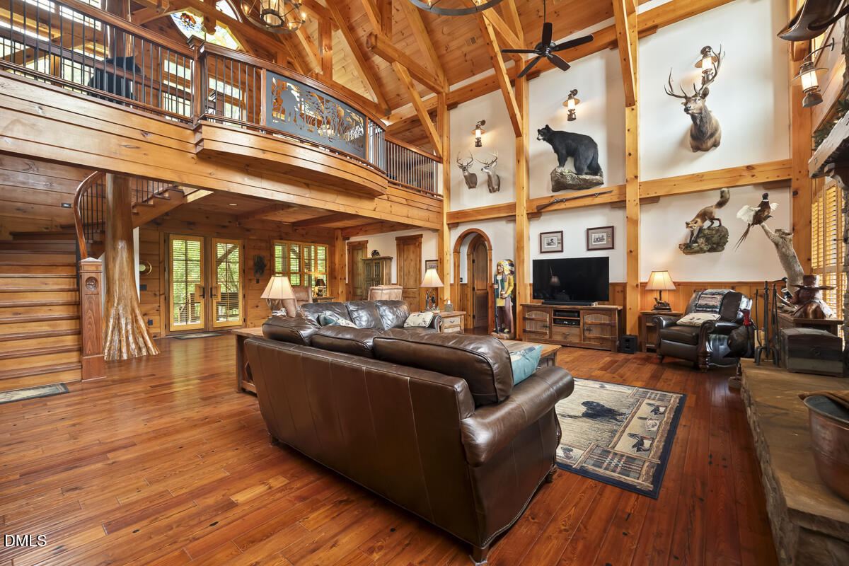 390 Line Creek Farm Road Property Photo 32
