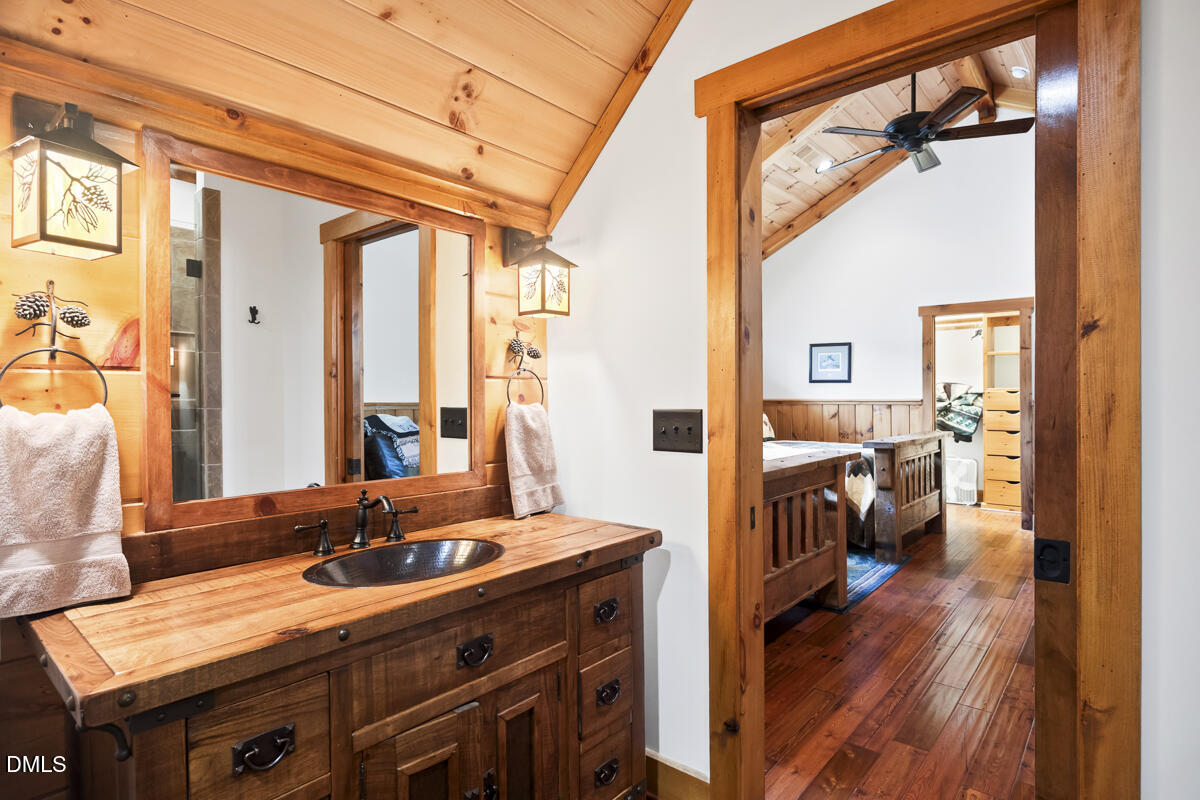 390 Line Creek Farm Road Property Photo 52