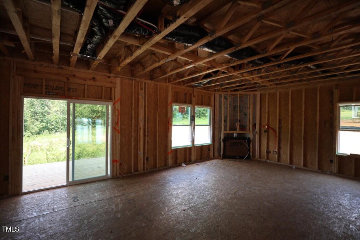 140 Cordoba Drive Property Photo 8