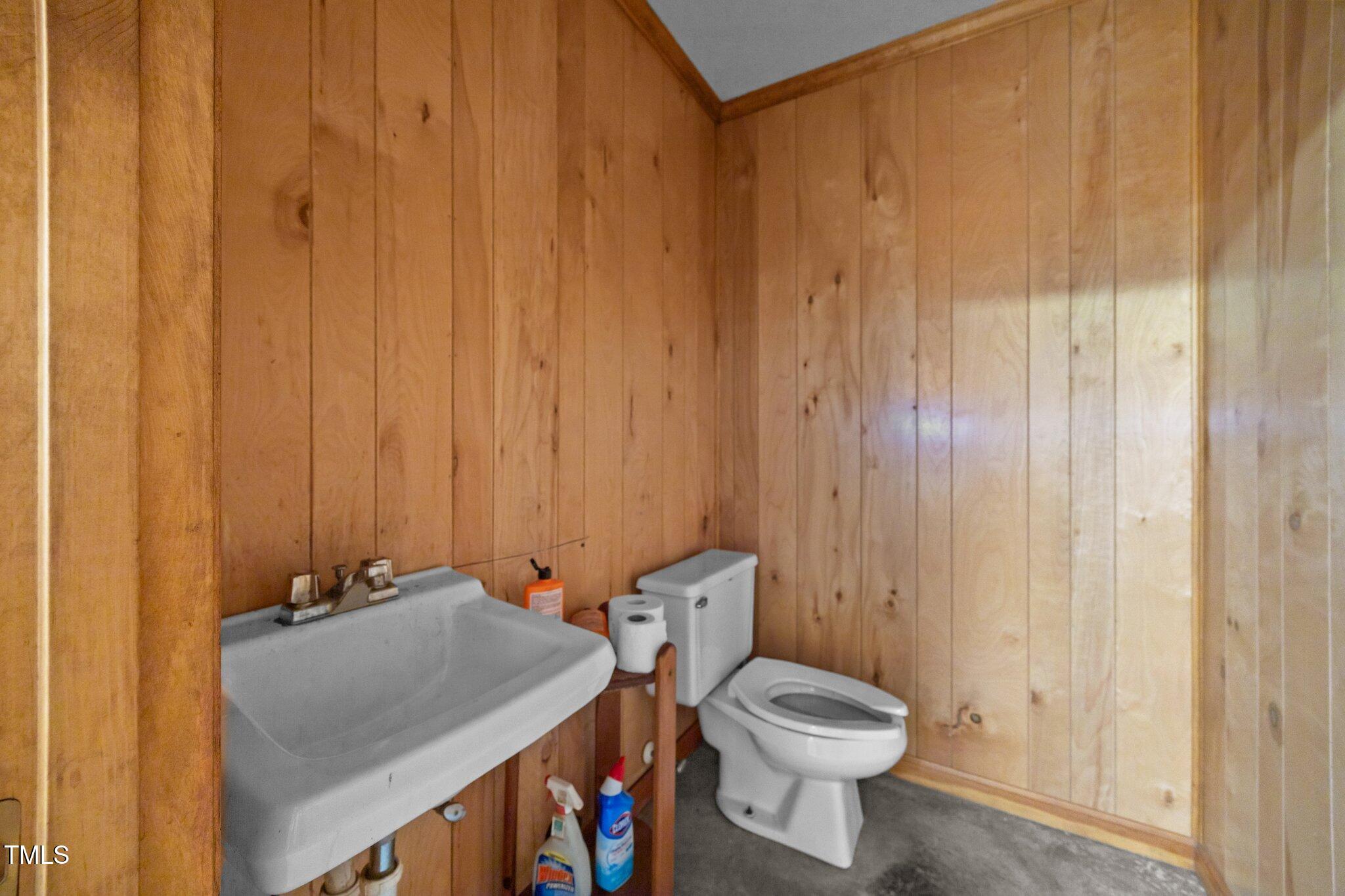 808 E Parker Street Property Photo 15