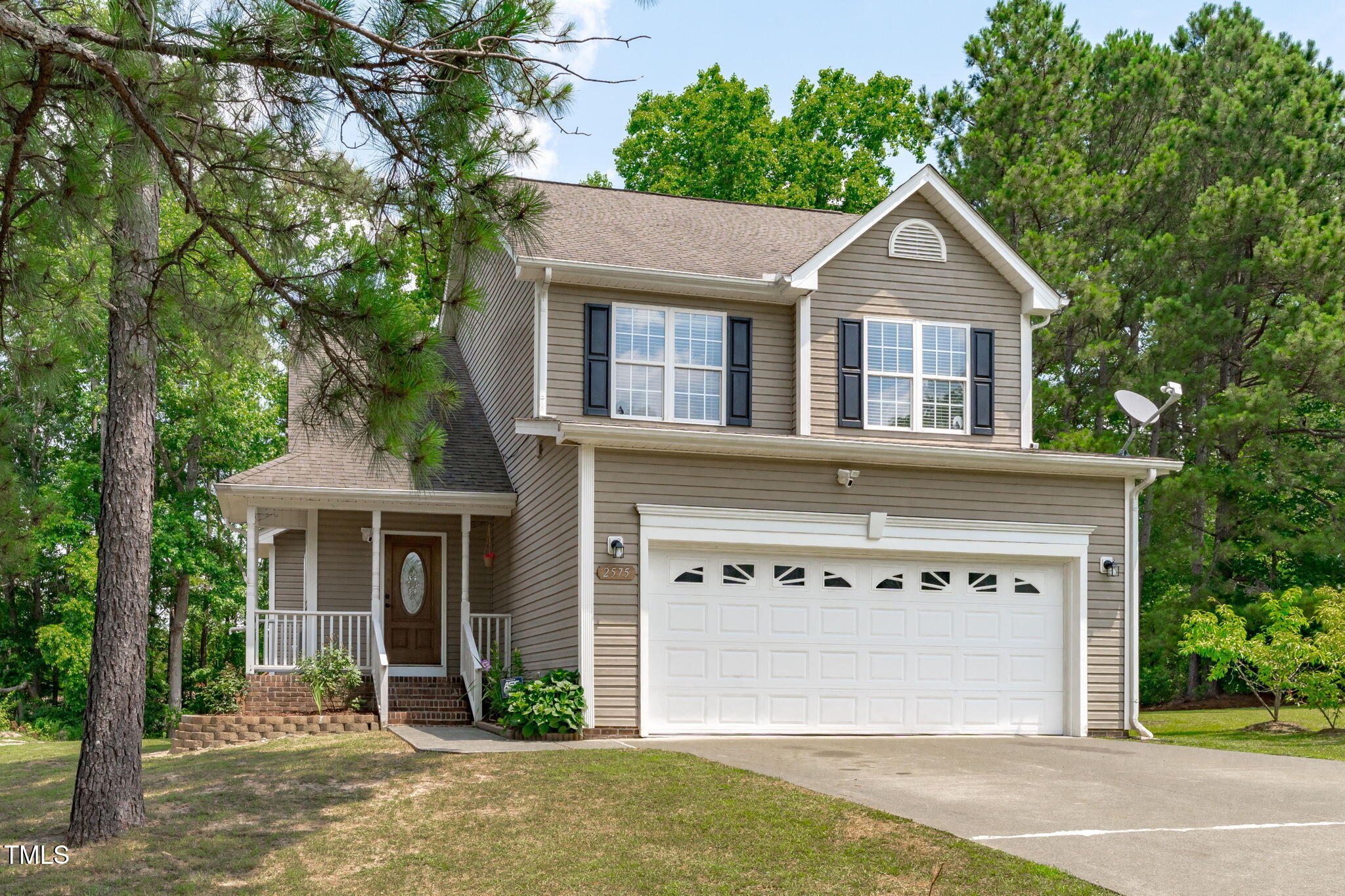 2575 Primrose Lane Property Photo 1