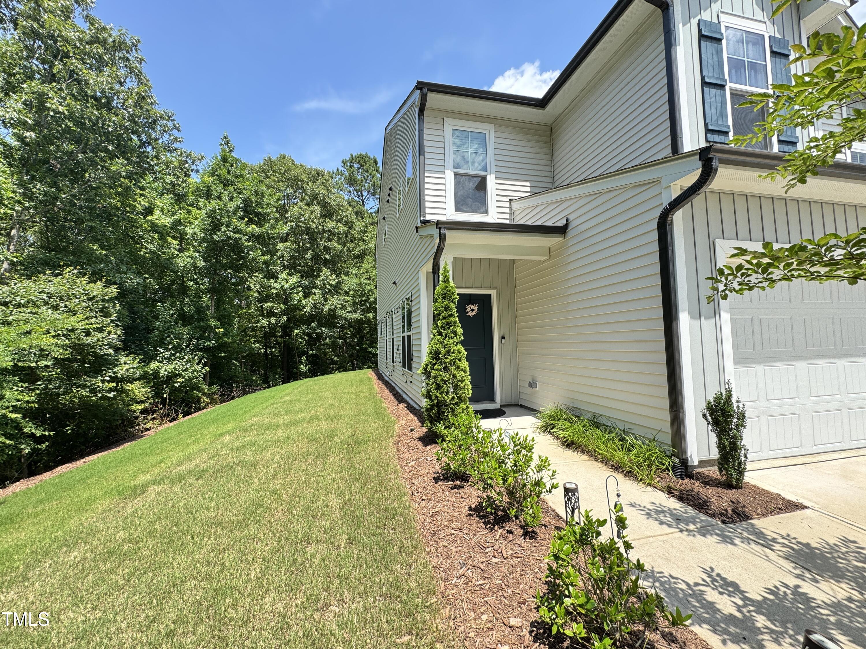422 Notre Dame Drive Property Photo 22