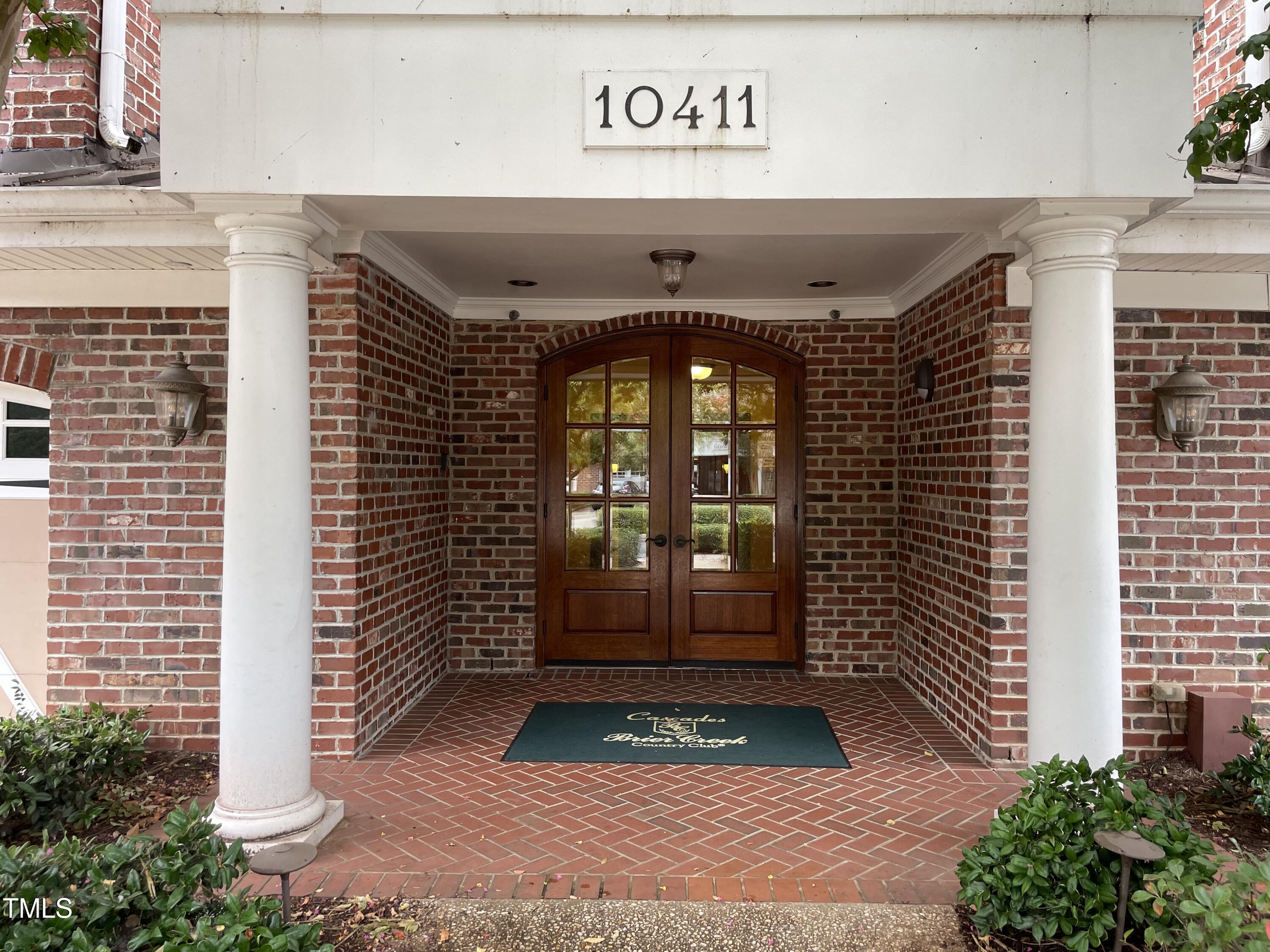 10411 Rosegate Court # 6 Property Photo 1