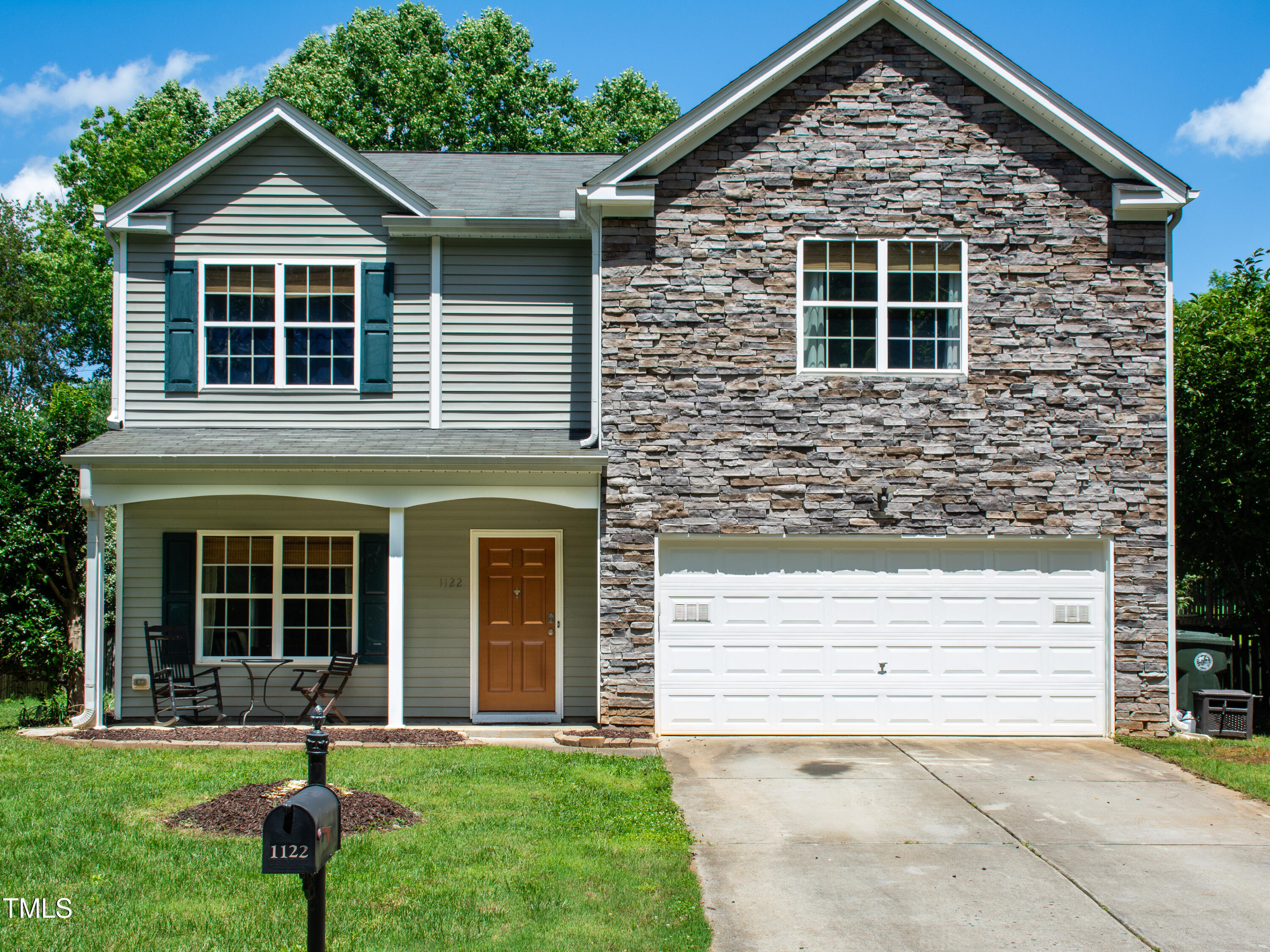 1122 Birkdale Drive Property Photo 1