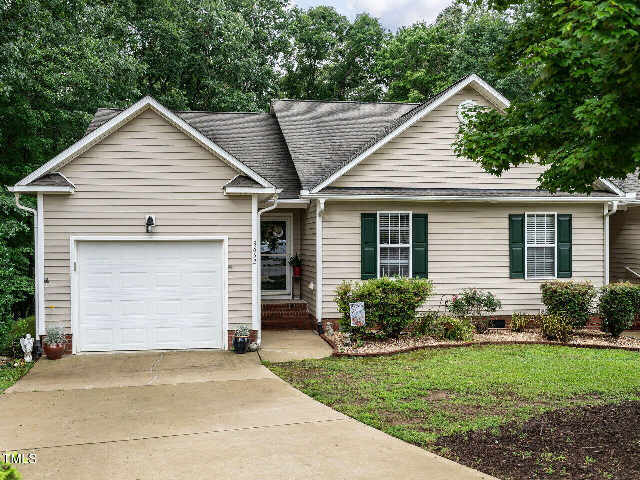 3652 E Cotton Gin Drive Property Photo 1
