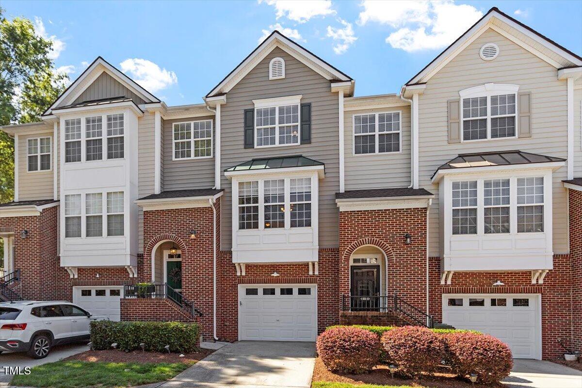 4533 Pale Moss Drive Property Photo 1
