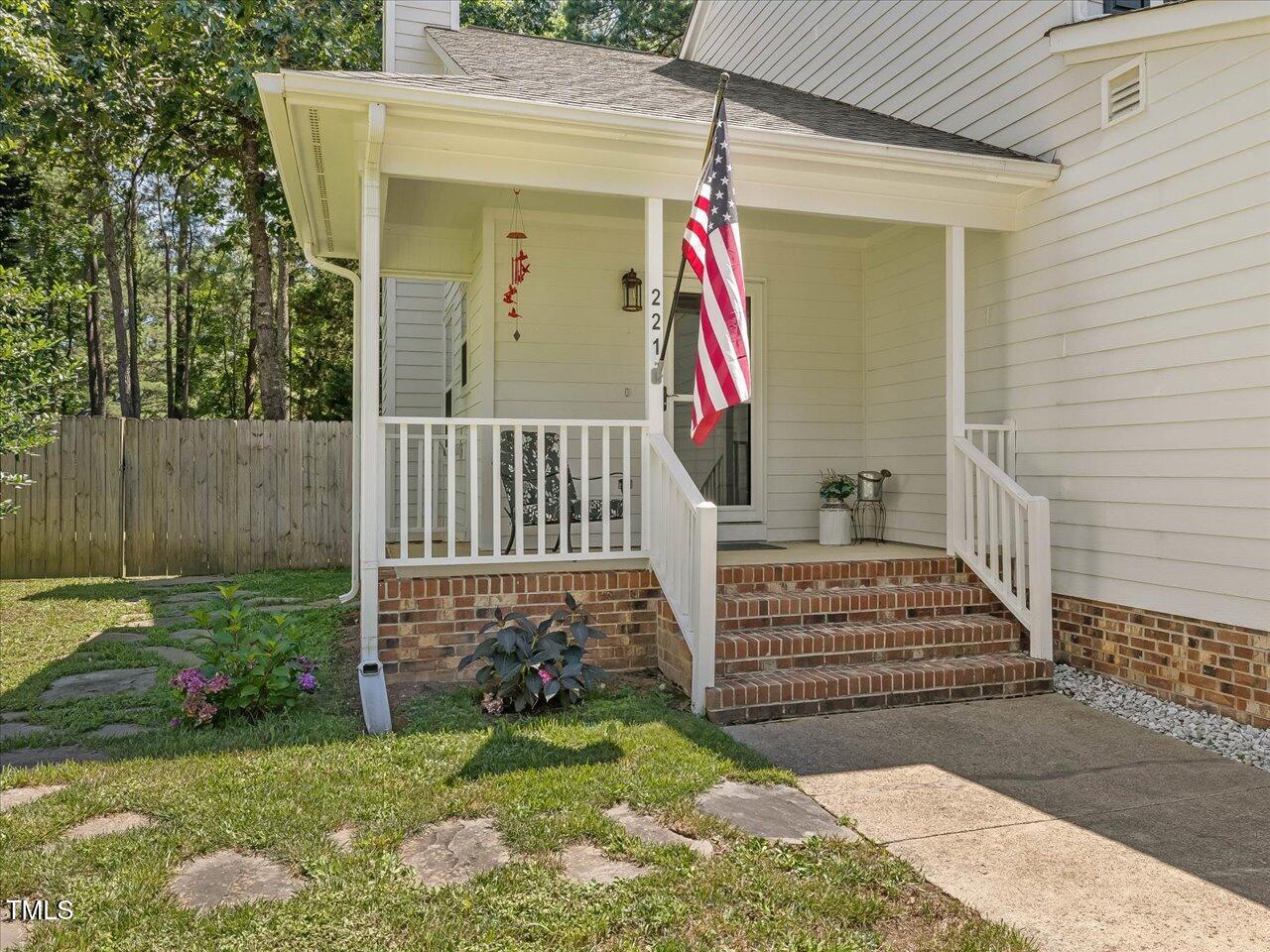 221 Antique Lace Way Property Photo 6