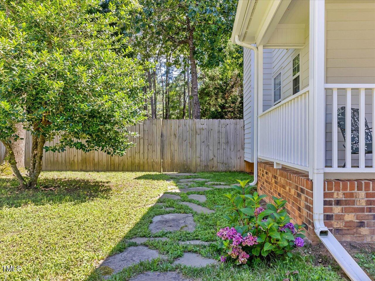 221 Antique Lace Way Property Photo 47