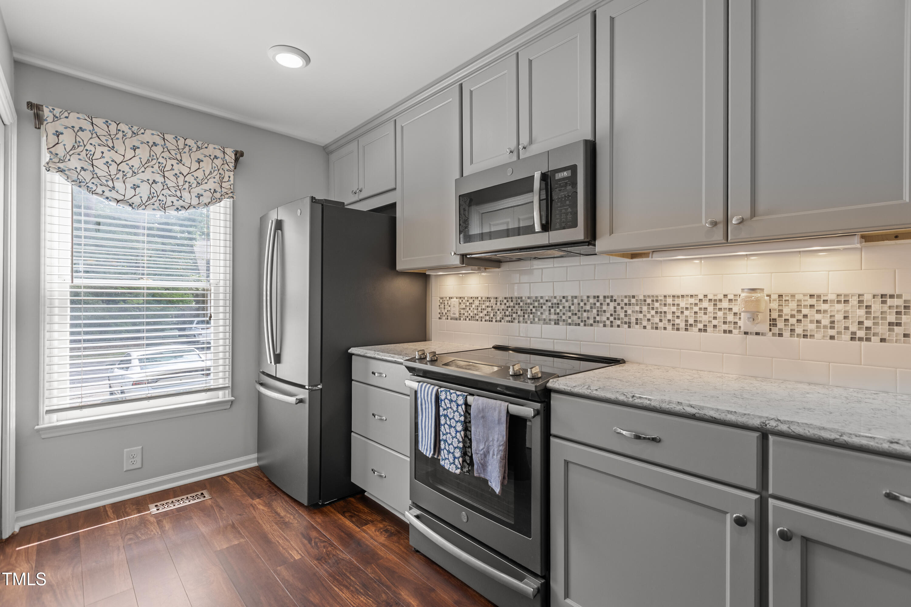 1815 Crystal Downs Lane Property Photo 1