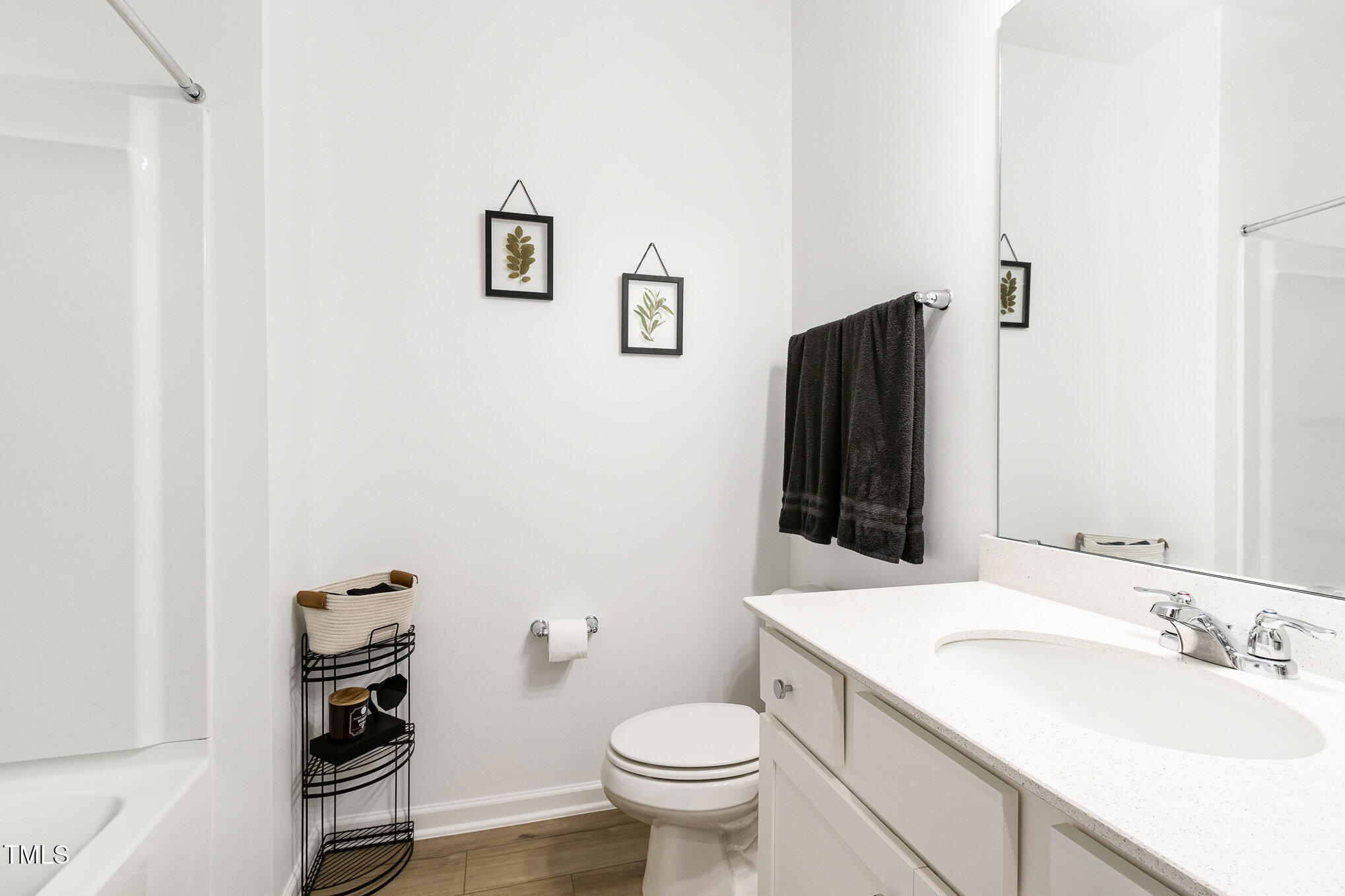 1025 Quindell Drive Property Photo 23