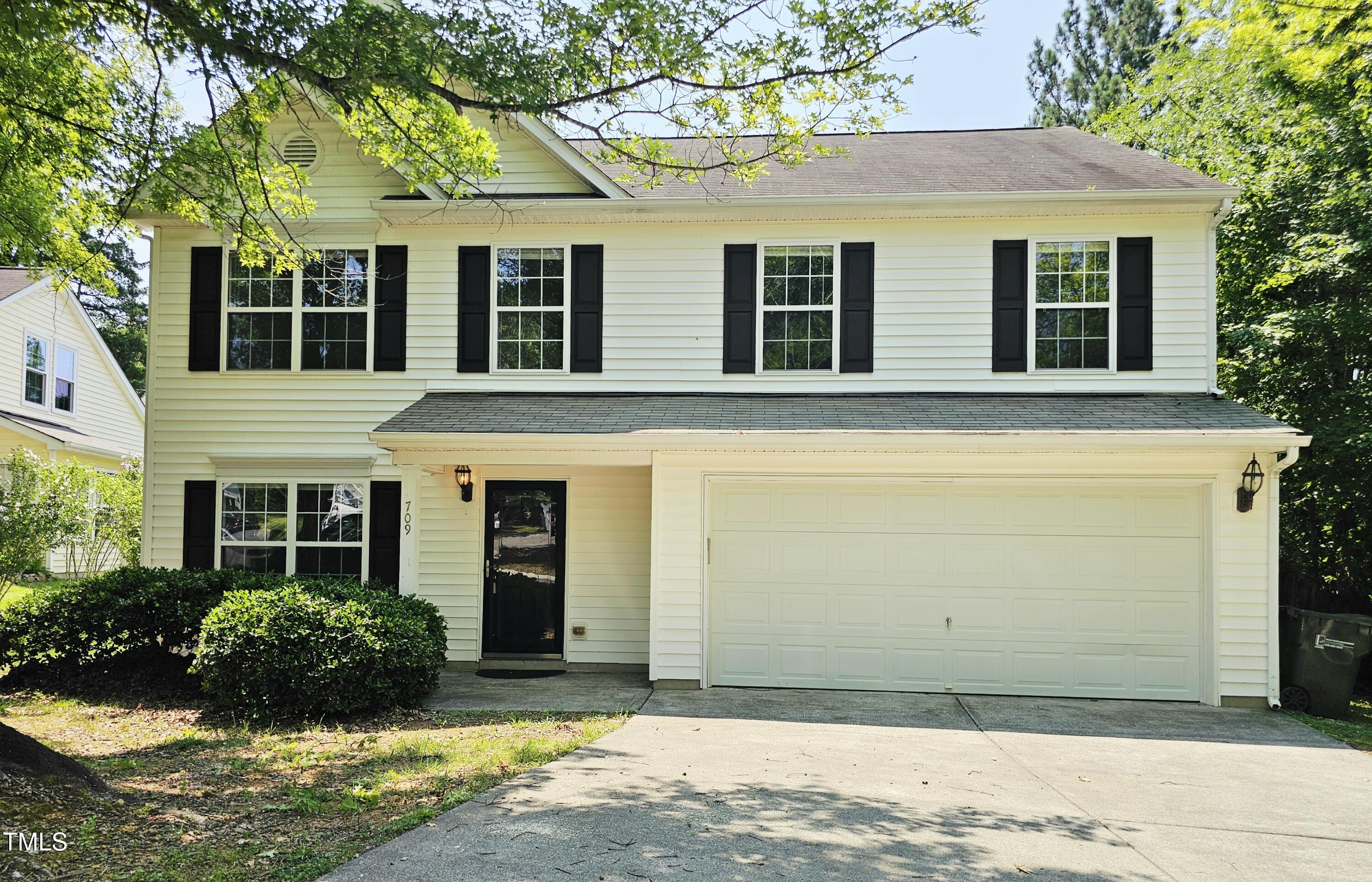 709 Woodgreen Drive Property Photo 1
