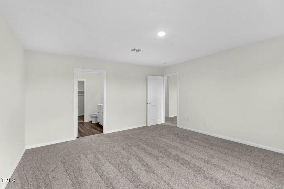1250 Pond Overlook Drive Property Photo 13