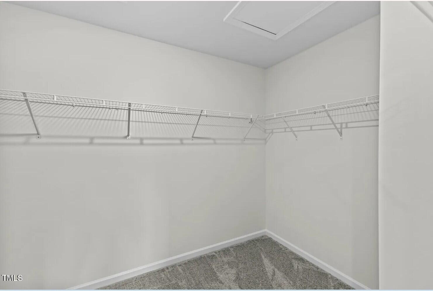 1250 Pond Overlook Drive Property Photo 16