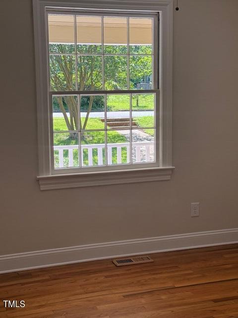 403 Rodwell Street Property Photo 6
