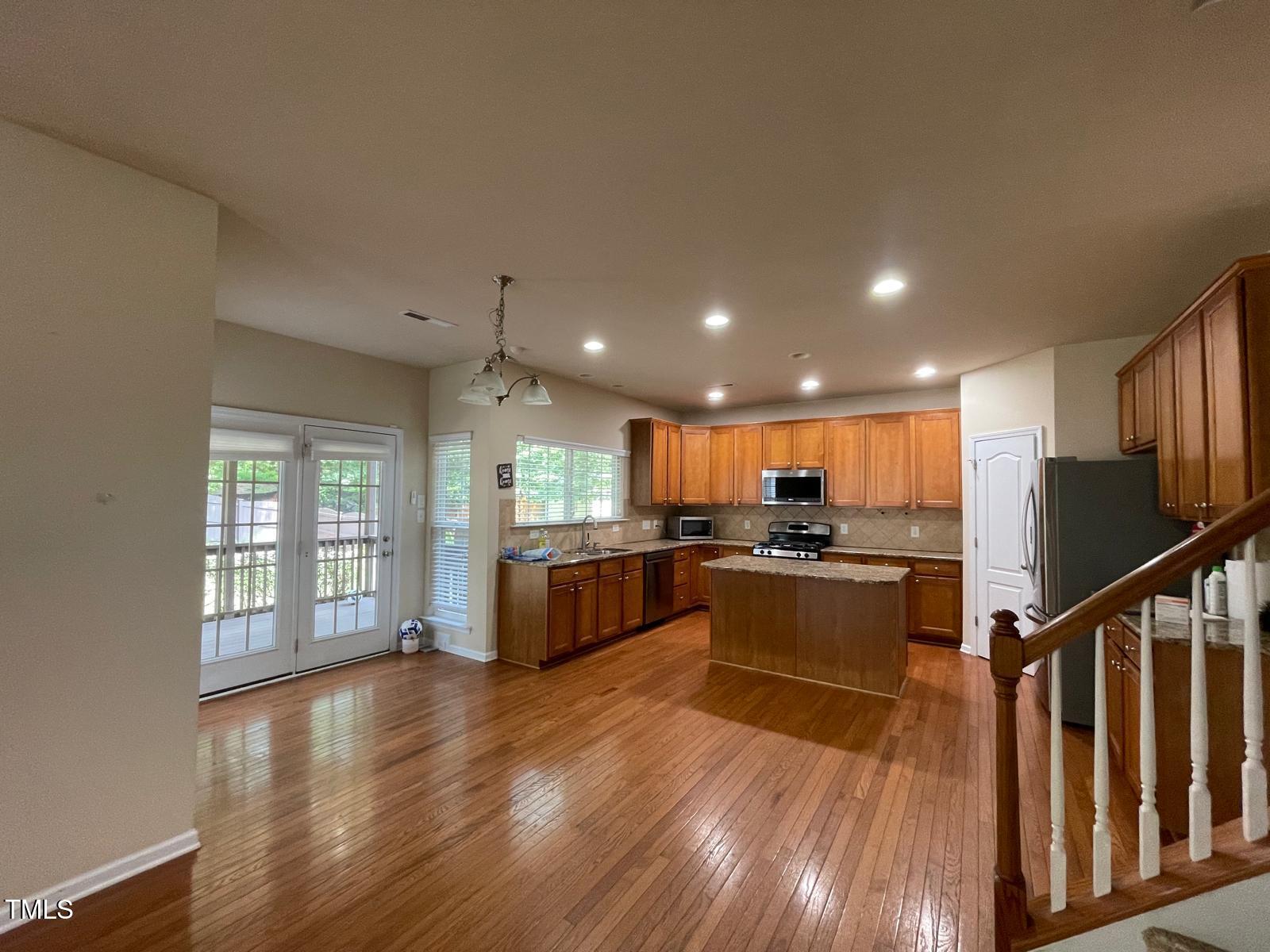 2107 Toad Hollow Property Photo 3