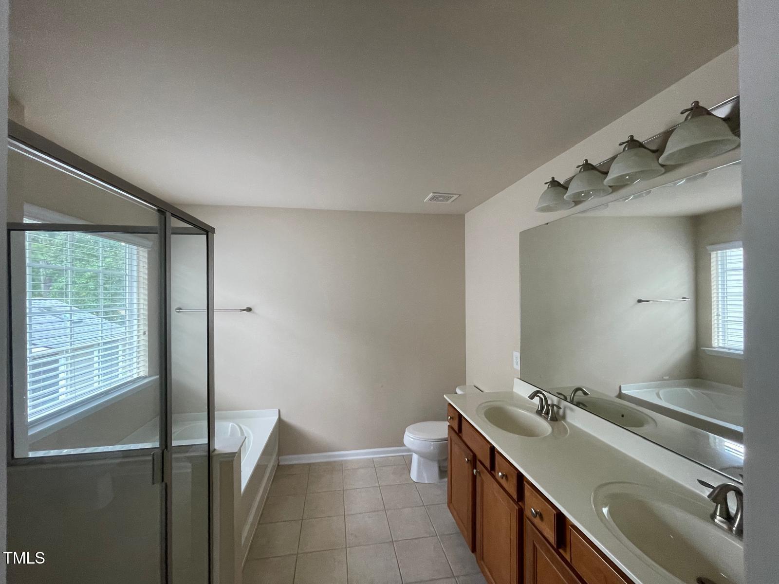 2107 Toad Hollow Property Photo 7