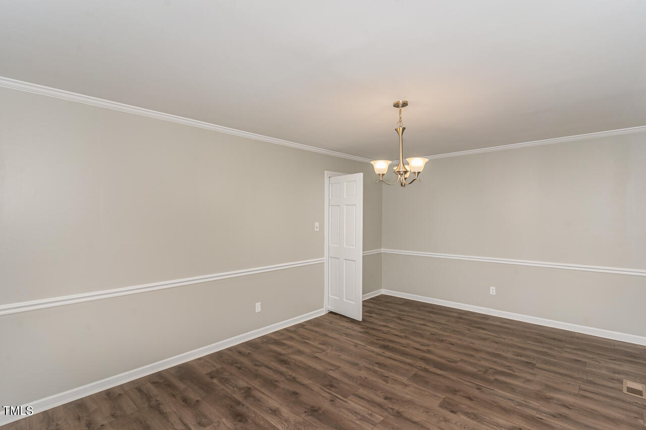 6824 Branton Drive Property Photo 4
