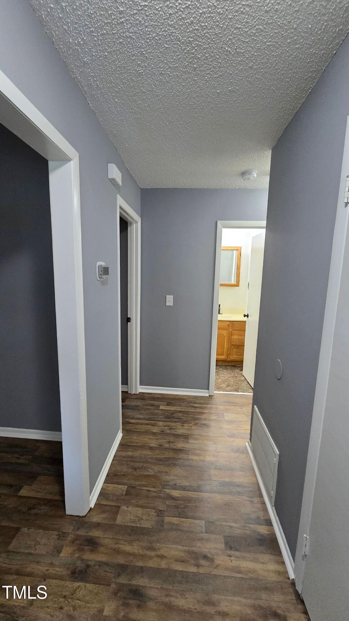 2725 Westchester Drive Property Photo 11