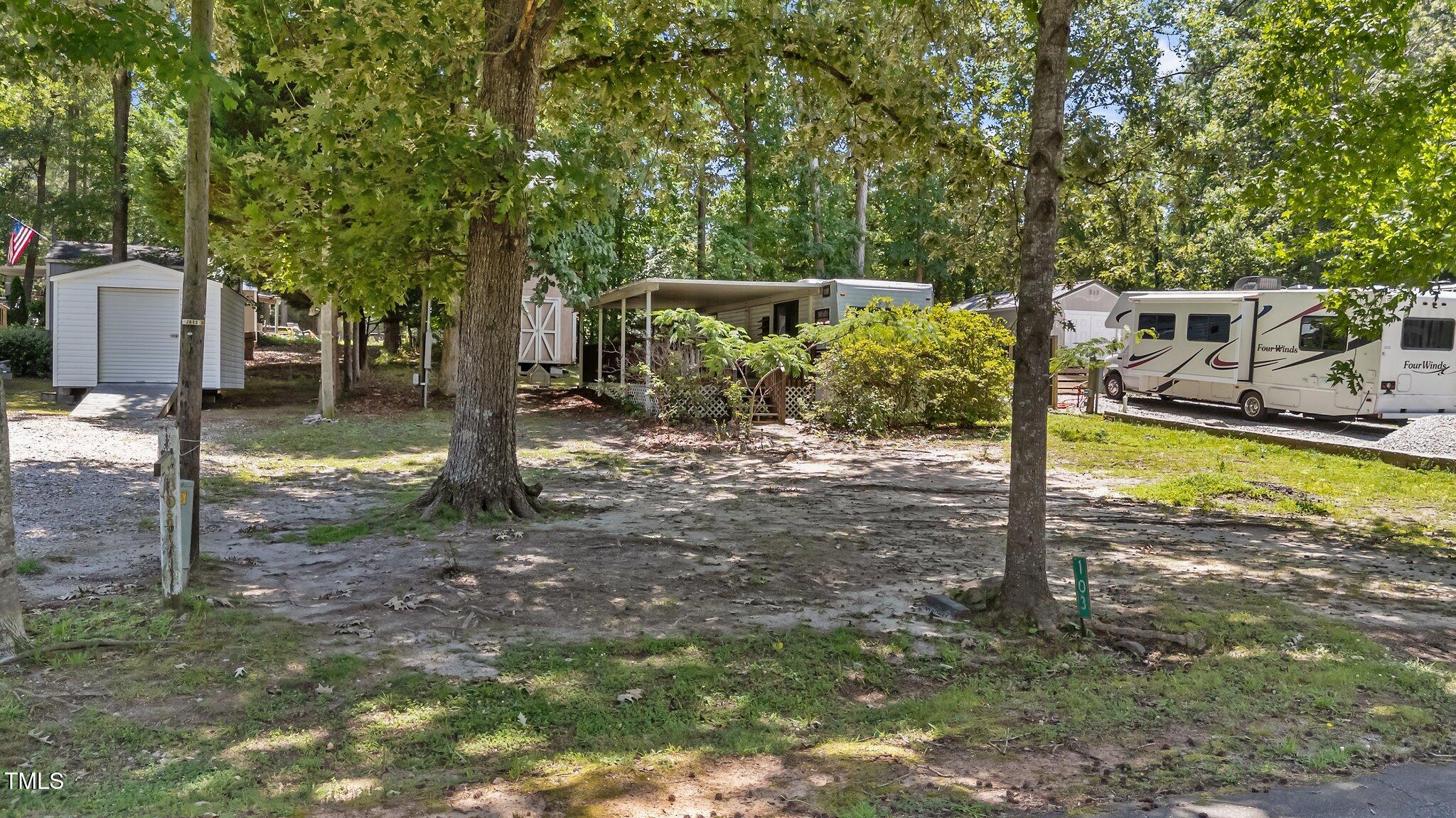 103 Big Horn Drive Property Photo 4