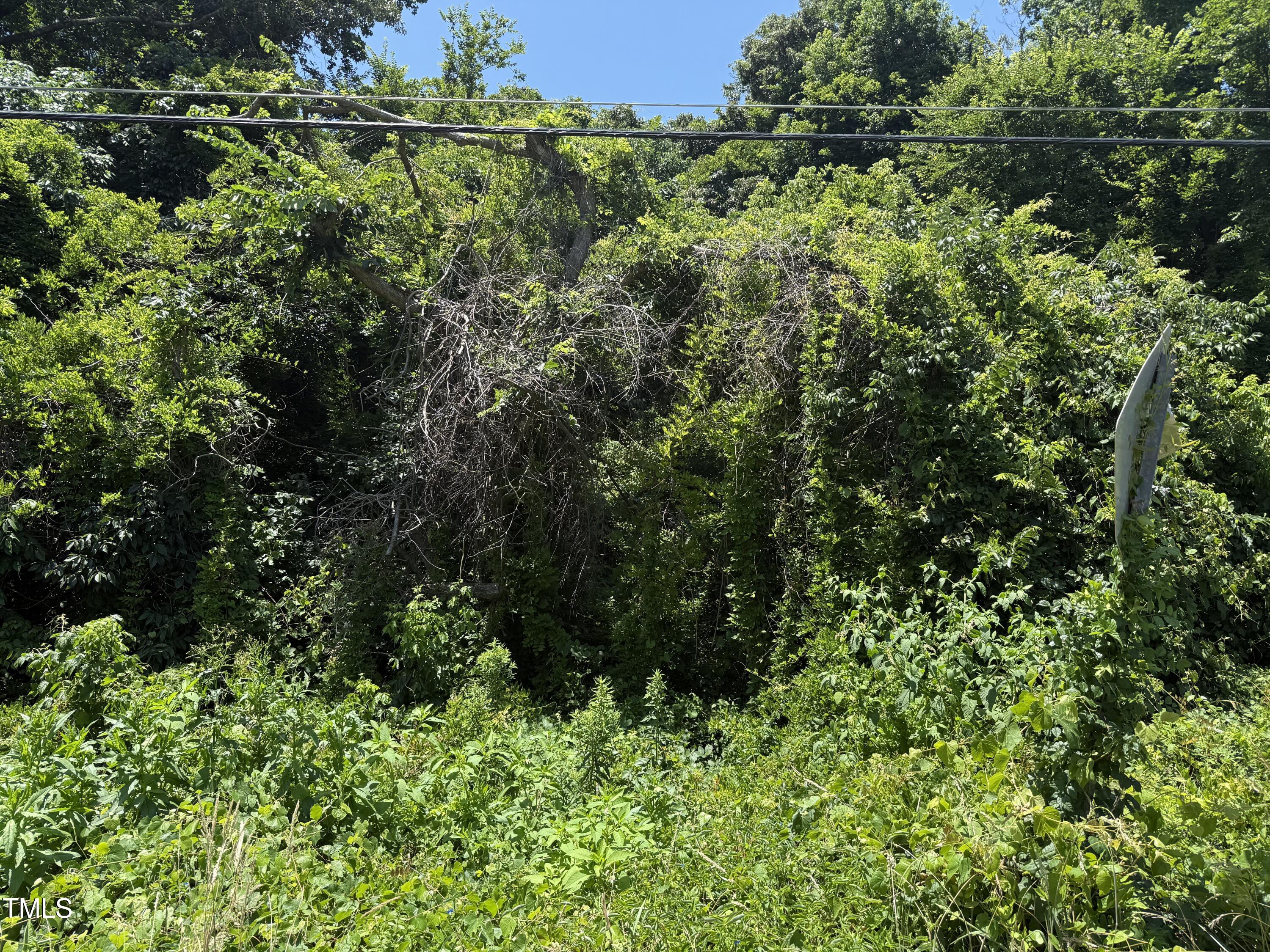 406 Robbins Road Property Photo 1