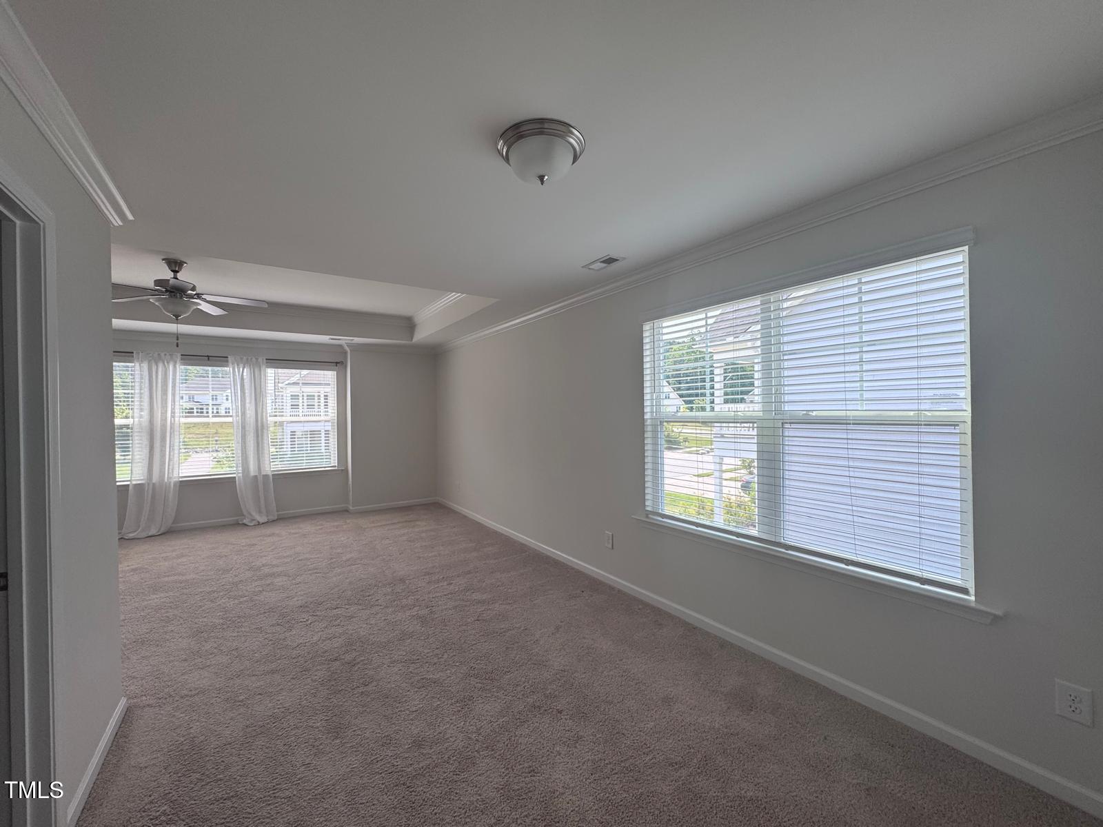4718 Sleepy Falls Run Property Photo 13