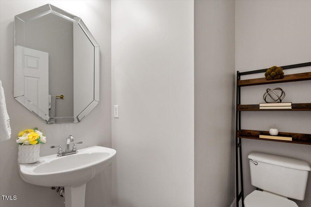 318 Riggsbee Farm Drive Property Photo 16