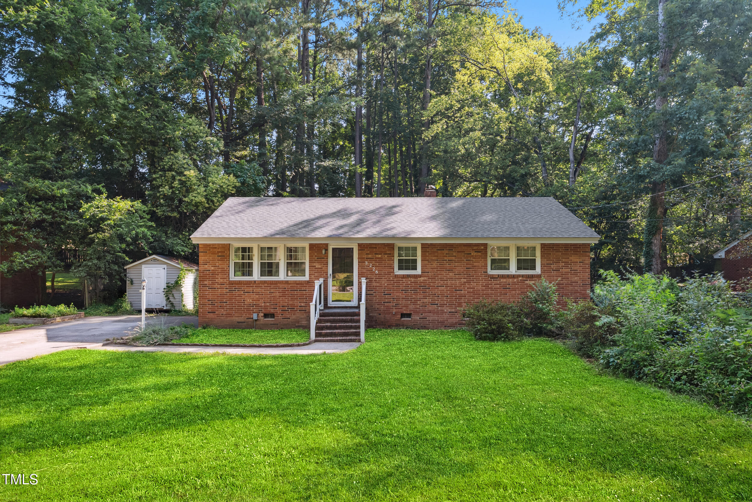 3228 Ward Road Property Photo 1