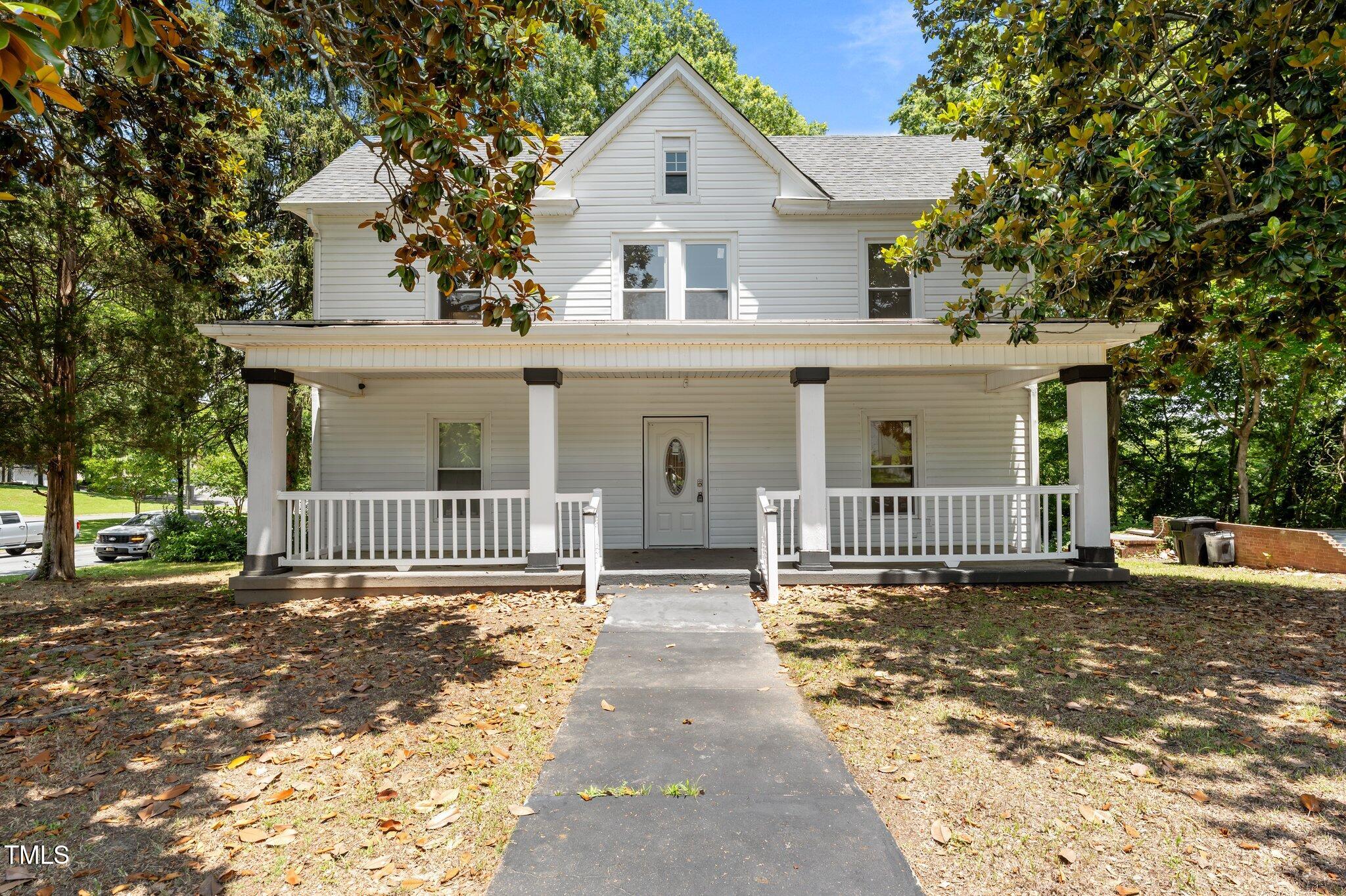 347 W Trade Street Property Photo 1