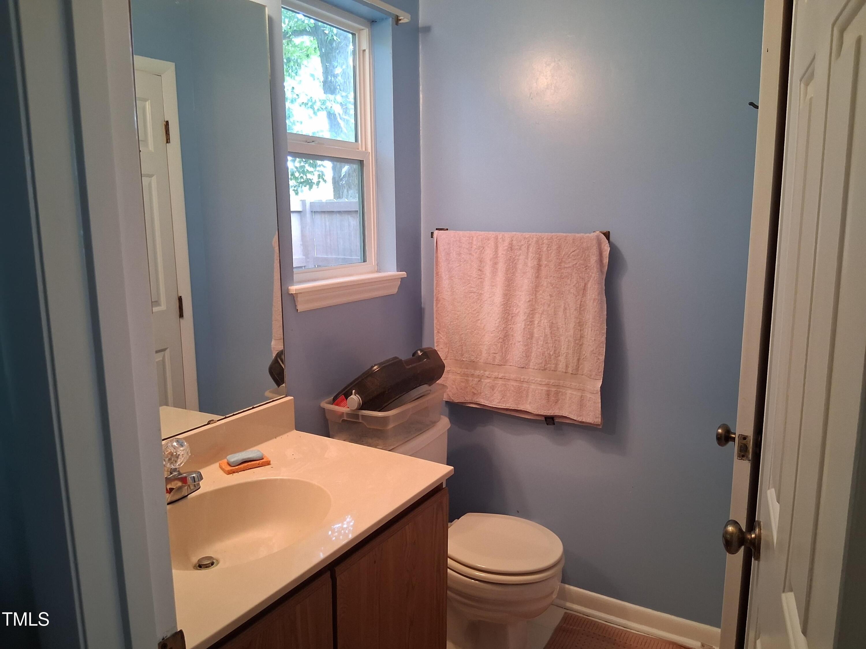 6014 Farm Gate Road Property Photo 3